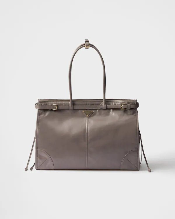 Bolsa de mão Prada Bonnie em couro extra grande