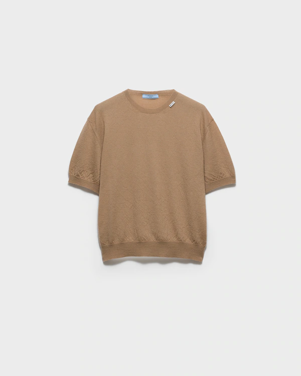 Suéter de cashmere com mangas curtas