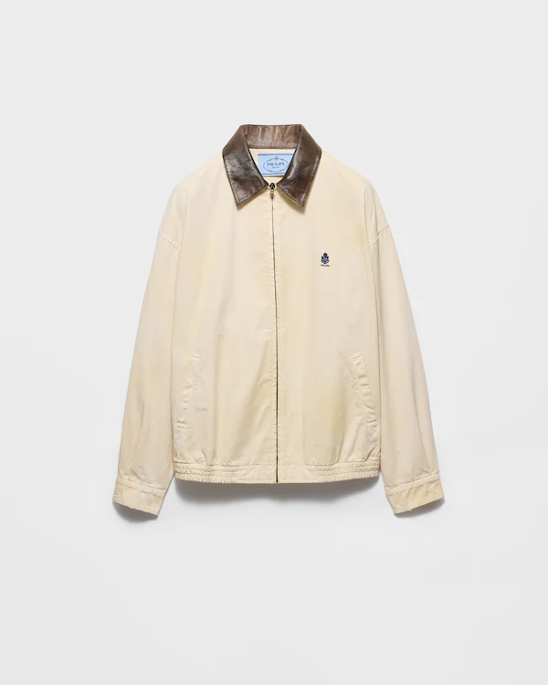 Jaqueta blouson de gabardine velho tingida com bordado