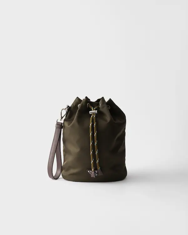 Bolsa Prada Speedrock em Re-Nylon e couro
