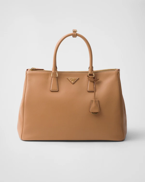 Bolsa de couro extra grande com fivela Prada