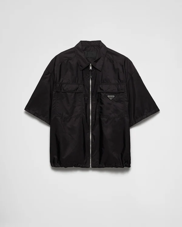 Camisa curta de Re-Nylon leve
