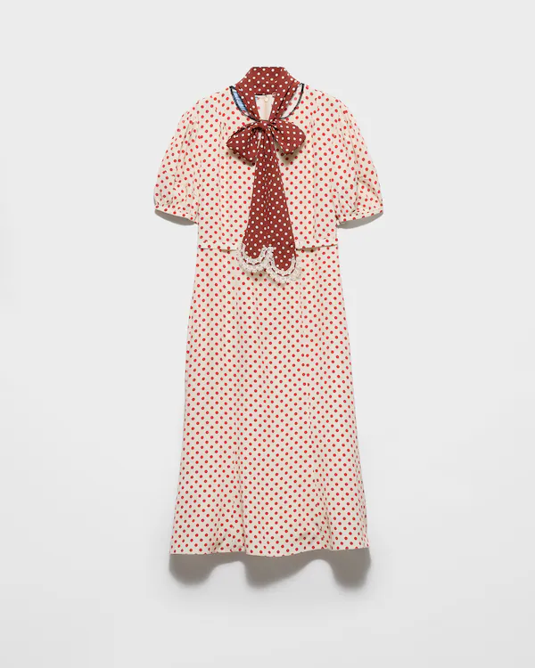 Vestido marroquino com estampa de bolinhas