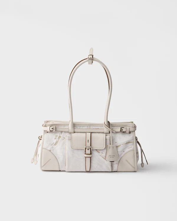 Bolsa de mão Prada Bonnie média em linho estampado e couro